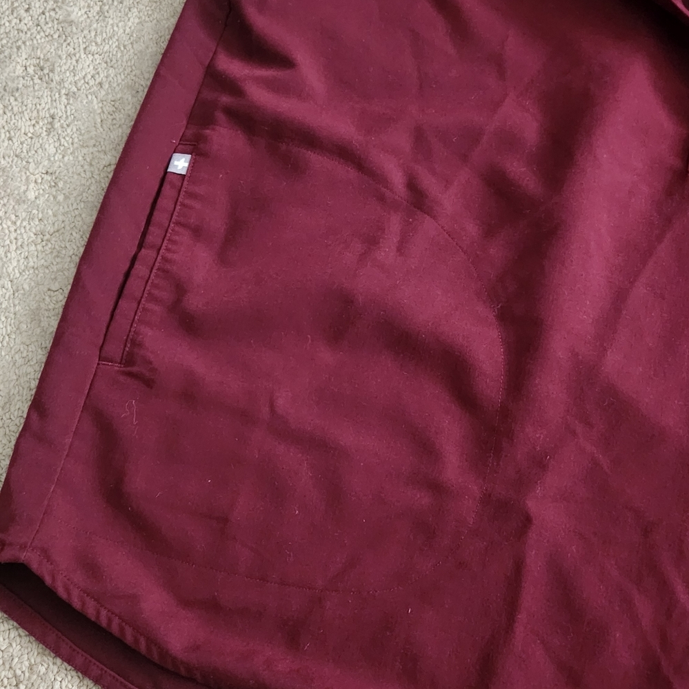 FIGS burgundy red rafeala scrub top (lrg) & zamora joggers (2XL) Matching Set! - Picture 10 of 11